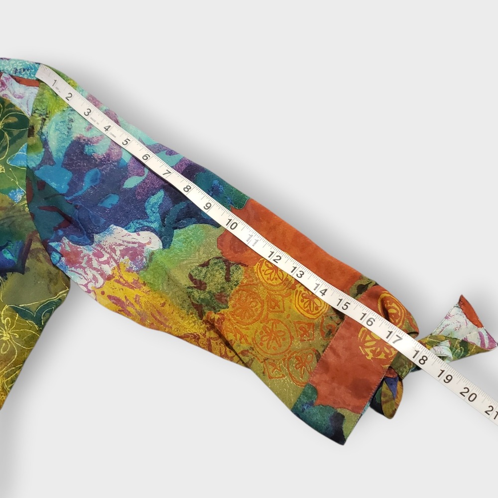 Coldwater Creek 100% Silk Abstract Floral Patchwork Blouse Womens Medium V-Neck - Picture 10 of 12